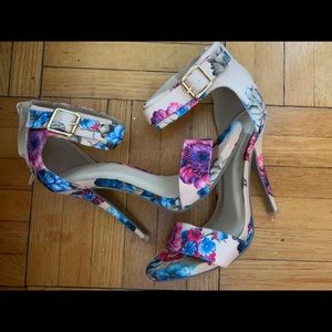 Floral Print Tied Ankle Thin Heels